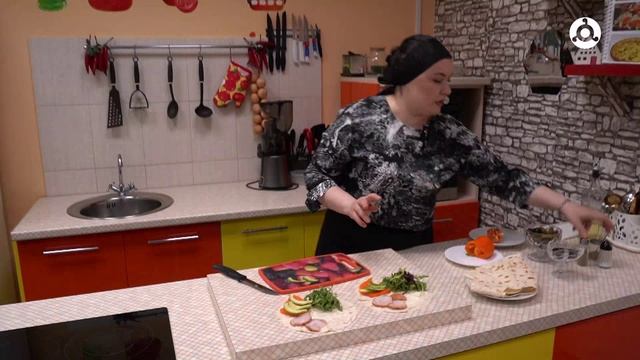 Утреннее меню. Готовим бутерброд из лаваша