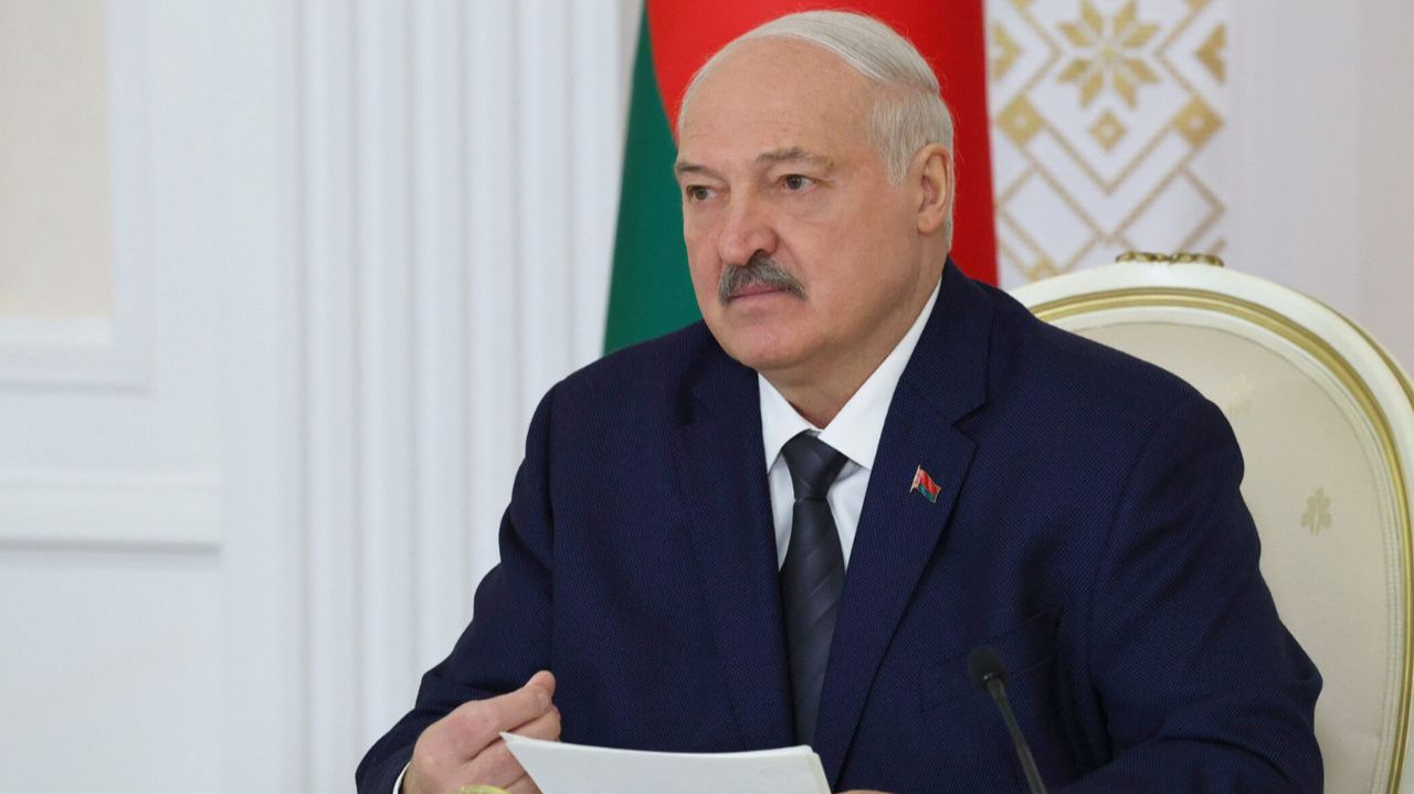 Лукашенко провел совещание по вопросам реализации инвестпроектов