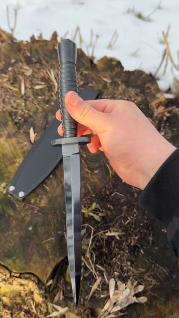 Британский кинжал 