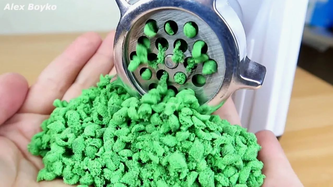 ВЫДЕРЖИТ ЛИ МЯСОРУБКА ЭТО ИЗДЕВАТЕЛЬСТВО?