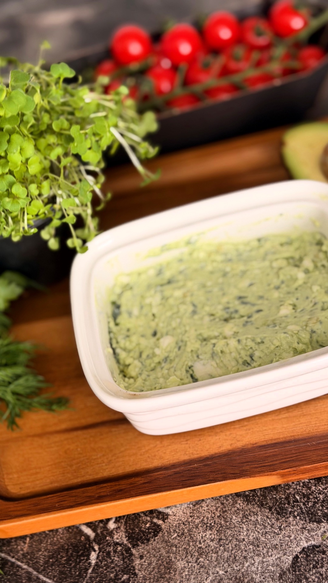 Зеленый дип в блендере Demiand🥑