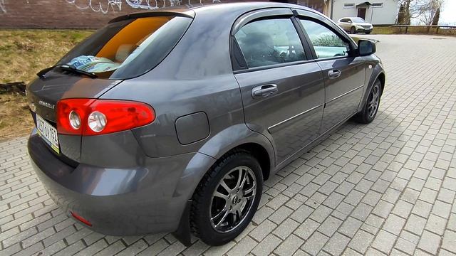 Лачети хэтбэк