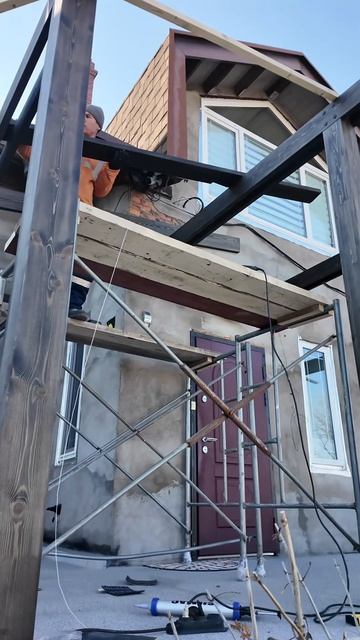 Сегодня обзорчик по установке навеса над террасой👌🏼