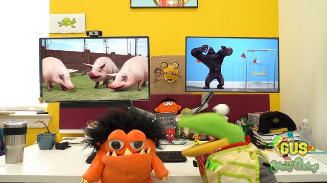 Escaped ZOO Animals have taken over the Office! Pretend Play Animal Learning