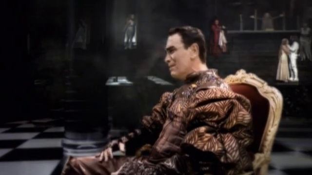 Romeo Et Juliette - Avoir Une Fille Ромео и Джульетта - Иметь дочь (clip) - Olshty (356p)