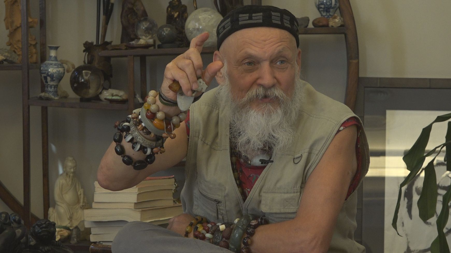 БЕСЕДА С БРОНИСЛАВОМ ВИНОГРОДСКИМ (Часть первая).