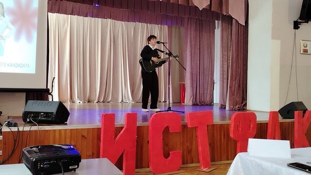 Поёт Корж Ярослав🎤