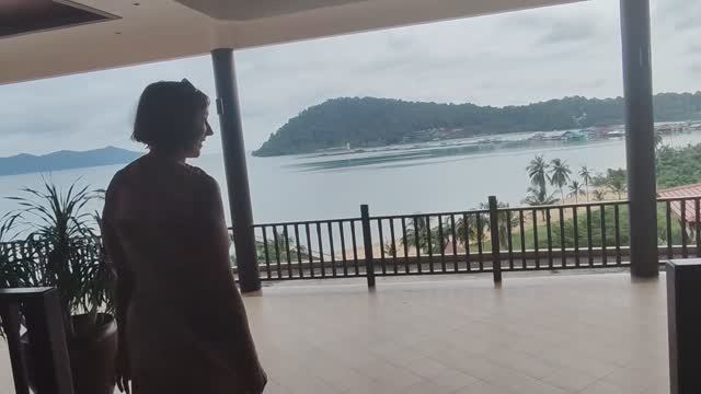 Гл.25 Переехали в район Банг Бао. Шок от нашего нового жилища.