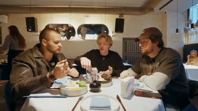 ПОПРОБОВАЛИ САМУЮ ПЕРЕОЦЕНЕННУЮ ЕДУ