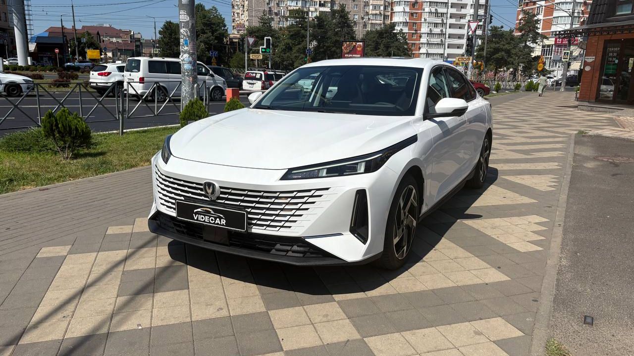 Аренда и прокат авто Changan Lamore