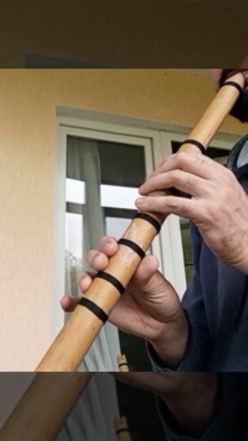 075 Хотику до минор 60 см
Цена 2500
Хорошая приятная Хотику. Спокойная растяжка пальцев, узкие пальц