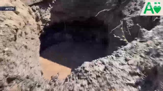 В микрорайоне Шахта Амурская произошёл порыв системы водоснабжения