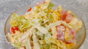 Легкий салат с курицей