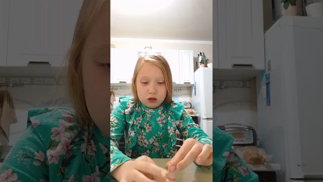 1000003437.mp4