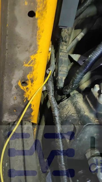 JCB 3CX. Новый блок силовых предохранителей установлен на штатное место! С крышечкой!!!