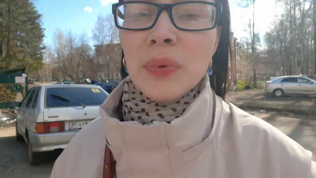 ЗАЩИТИЛА ДИПЛОМ И УВОЛИЛИСЬ С РАБОТЫ