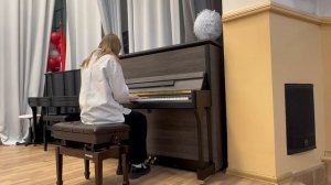 Смолярчук Арина:  Н. Торопова«Романс» Г. Штельцель «Менуэт»