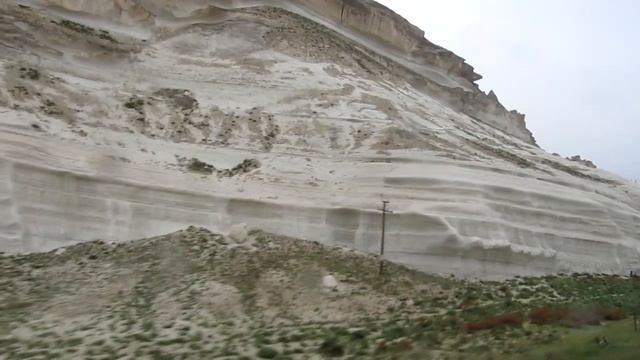 Плато Устюрт. Вид из поезда. Мангышлак.