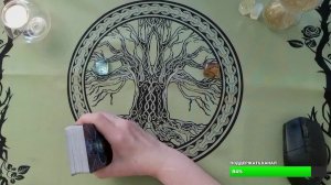 Таро расклад «Начало мая»