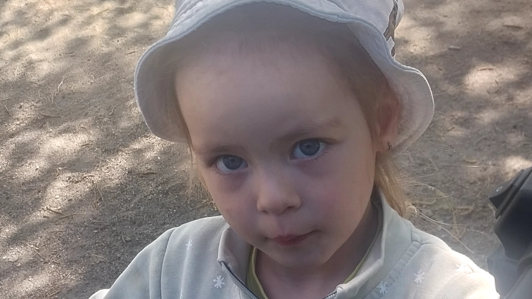 Прогулка ребёнка!