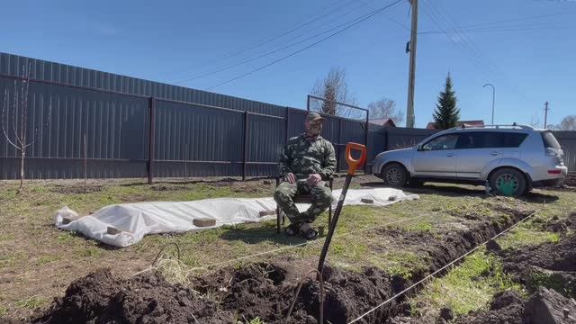 Траншея для малины