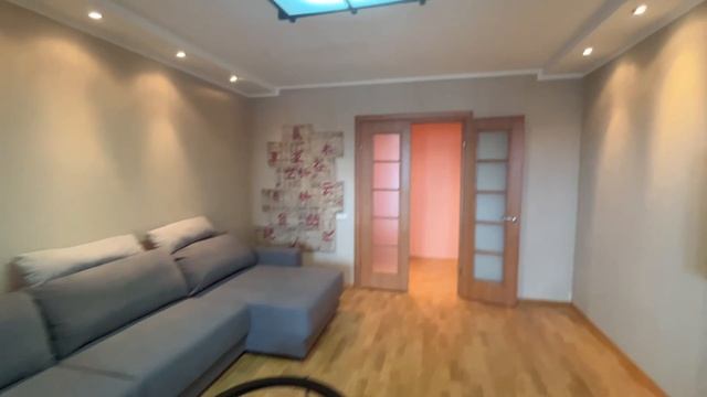 Квартира 3-х комн. в центре Екатеринбурга с новым ремонтом и новой техникой 2 сан узла