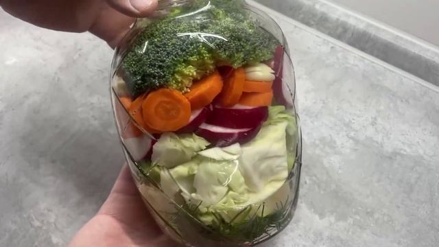 Ферментированные овощи для здоровья кишечника.