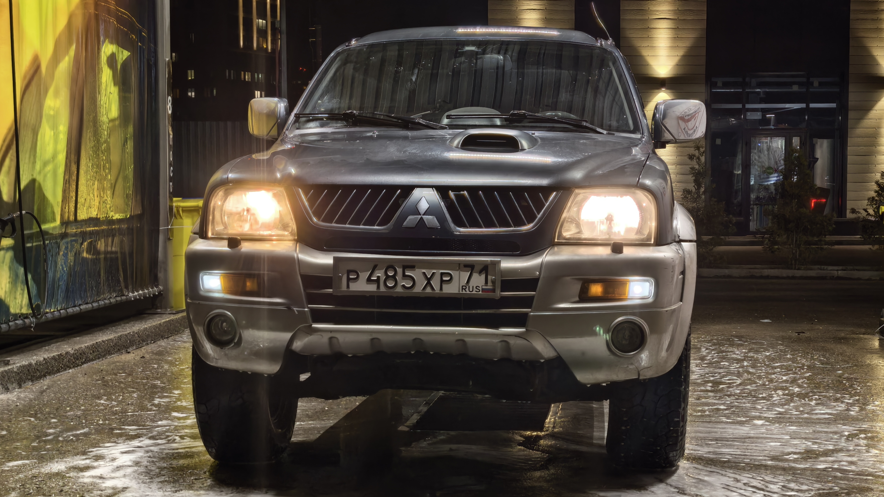 Mitsubishi L 200 2006 гв