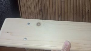 Простая полочка для бани.