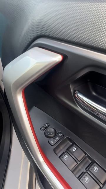 Toyota Raize Внедорожник 5 дв.  1.0 CVT 4WD 2020г