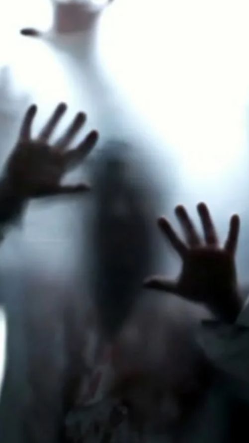 Стеклянные сердца