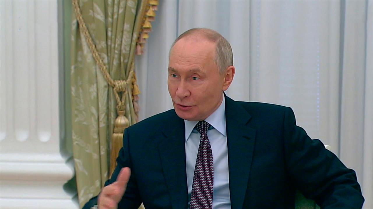 Путин: глава Дагестана Меликов переходит на другую работу