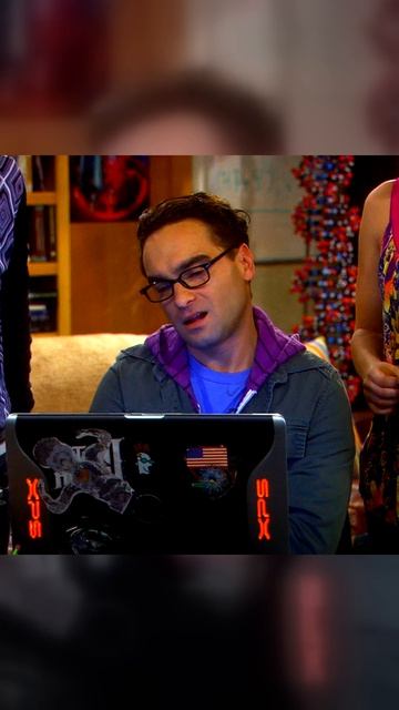 Теория Большого Взрыва | САЙТ ОТ ЛЕОНАРДА! 💻🌸 Почему он такой детский? 😂😂