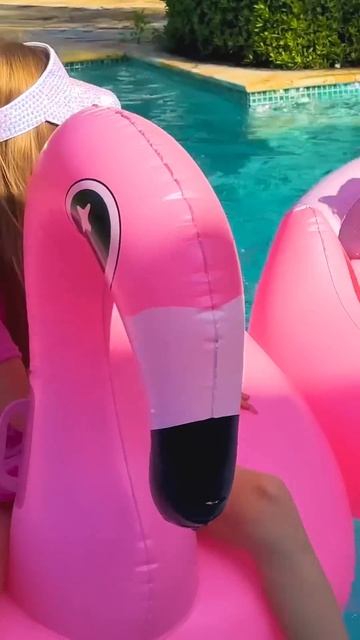 Watch Till The End! It Was Sooooo Funny, I Can’t Stop Laughing, Guys ✌🏻😉  #Shorts