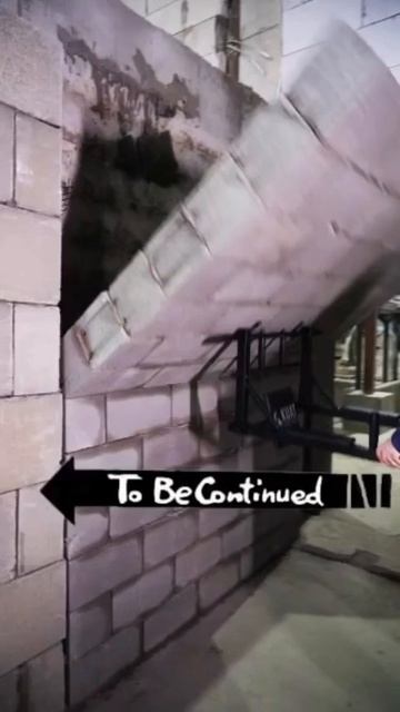 Крепкая стена