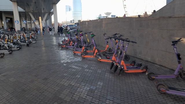 Где самое большое количество арендных самокатов?