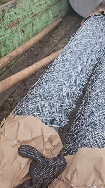 Продал навоз,купил стройматериалы