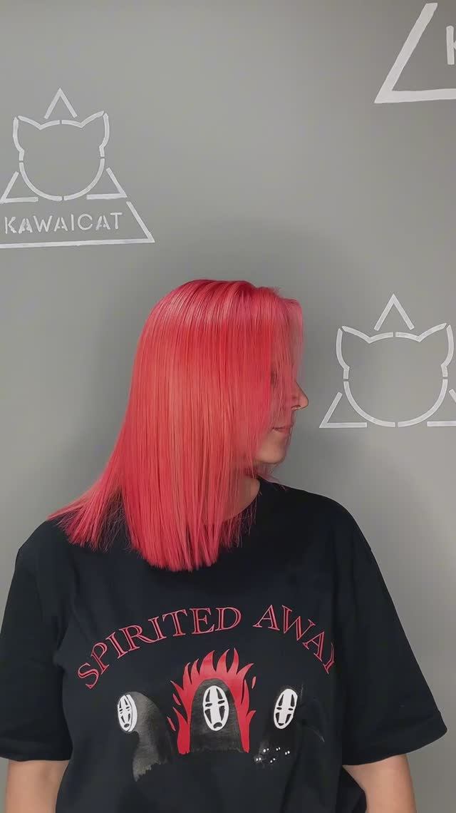 Невероятно нежное окрашивание! Светлый розовый оттенок добавляет образу легкости и озорства!