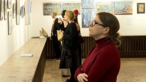 Выставка «За пределами стены»