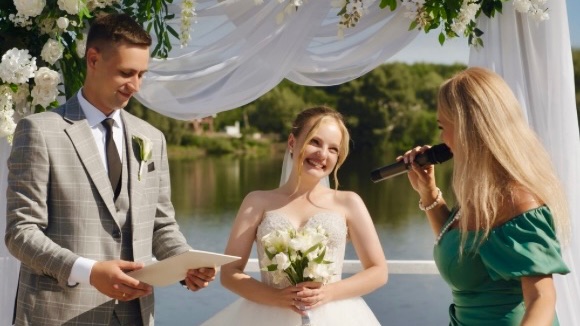 Именная песня клип в подарок от ведущей на свадьбу. Ведущая и певица Анна Тетерюк