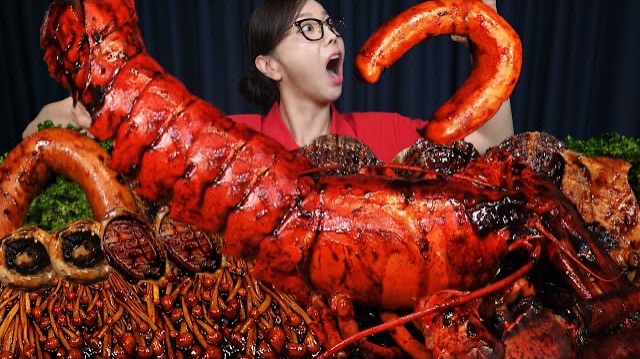 АСМР ЕДА КОРЕЯ | МУКБАНГ | МОРЕПРОДУКТЫ С ГРИБНЫМ СОУСОМ | ГИГАНТСКОЙ ЛОБСТЕР