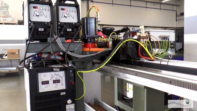 Горизонтальная наплавка труб-Horizontal Cladding Machine