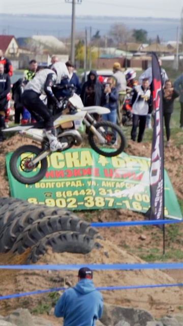 Топовый эндуро-гонщик Данила Черняев проверяет на прочность Sharmax Expert Pro 300 2T ⚡️