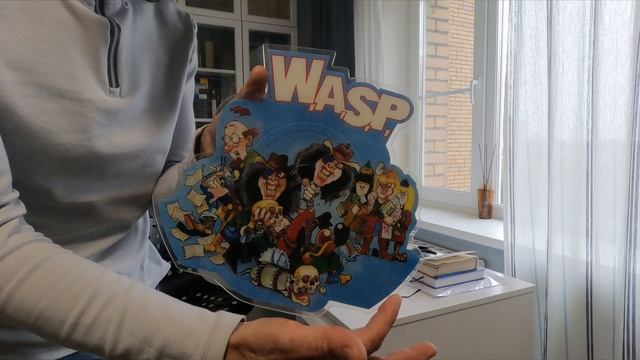 Мой первый винил. Такой.