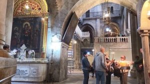 Наша традиционная благодарственная свеча апреля от Благодатного Огня в Храме Гроба Господня