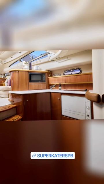 Моторная яхта SeaLine F43 МОНТЕ КАРЛО