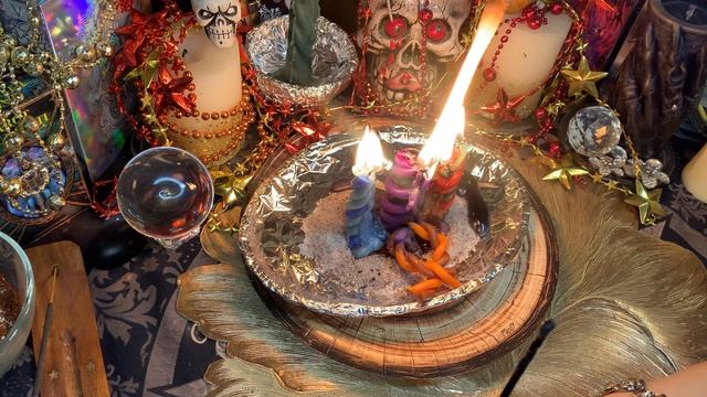 Чистка засторелых кладбищенских порч.