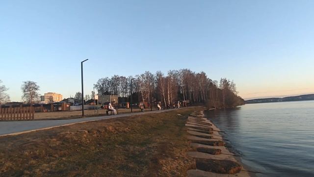 Среднеуральск