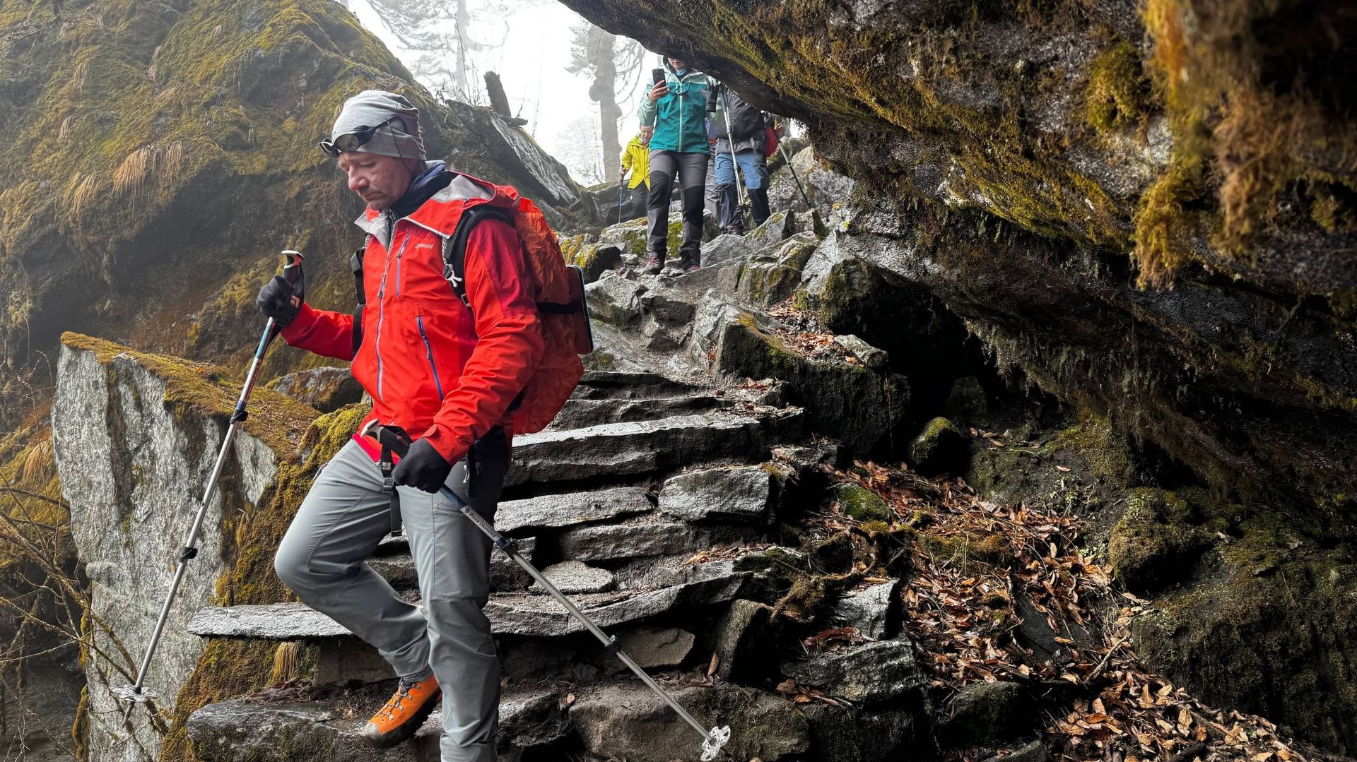 Группа Клуба 7 Вершин «50/50»  активно отдыхала в селении Котэ и сушилась после этого отдыха