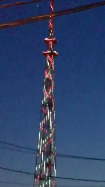 Телебашня и порывы ветра.